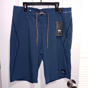 SALE!!! Brand New Quicksilver Blue & Black Men's Swim Board Shorts NWT